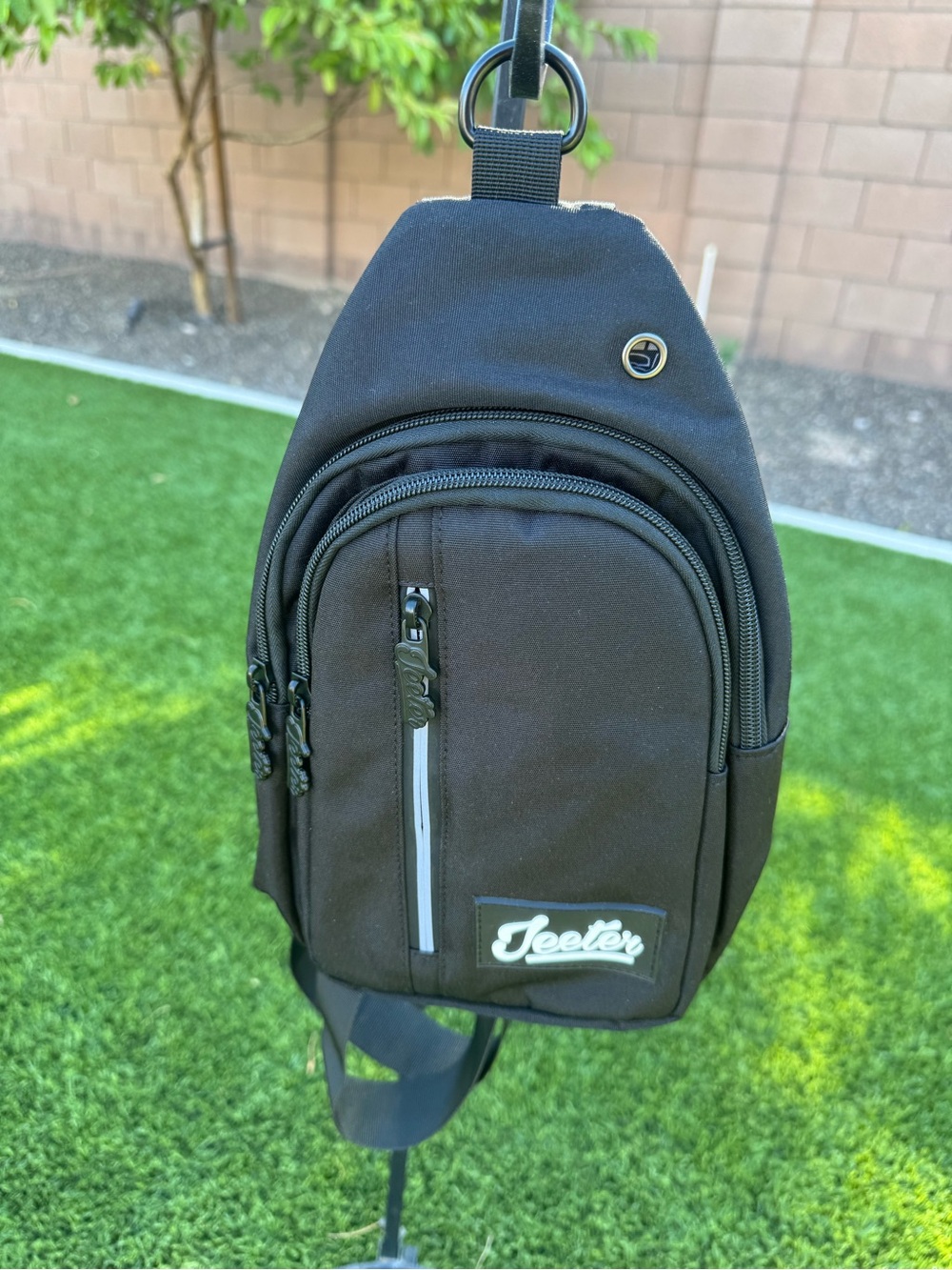 🖤 NWOT Black Jeeter Side Pack Sling Bag 🖤